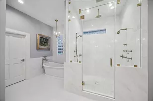 4102 Woodbriar Ct, Sugar Land, TX 77479 - Photo 23