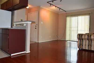 2750 Holly Hall Street #1014, Houston, TX 77054 - Photo 3
