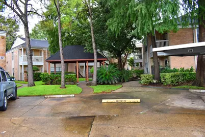 2750 Holly Hall Street #1014, Houston, TX 77054 - Photo 17