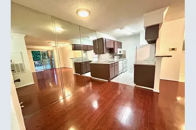 2750 Holly Hall Street #1014, Houston, TX 77054 - Photo 3