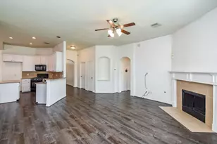 128 Long Canyon Ln, Richmond, TX 77469 - Photo 9