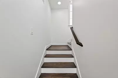 1303 Upland Retreat Blue Place, Houston, TX 77043 - Photo 7