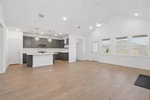 698 Daniels Lk Ln, Dayton, TX 77535 - Photo 11