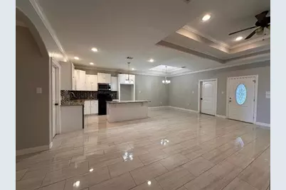 6385 Highpoint Avenue, Beaumont, TX 77708 - Photo 3