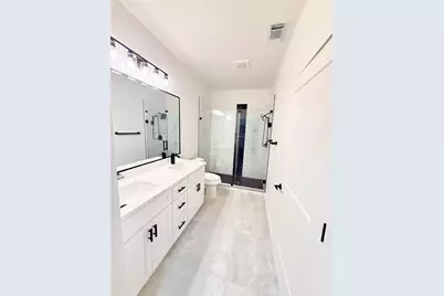 114 County Road 3543, Cleveland, TX 77327 - Photo 9