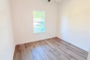 114 County Rd 3543, Cleveland, TX 77327 - Photo 13