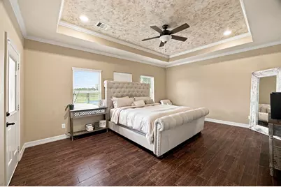 8999 Water Point Drive, Beach City, TX 77523 - Photo 31