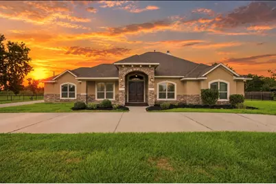 8999 Water Point Drive, Beach City, TX 77523 - Photo 1