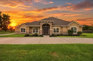 8999 Water Point Dr, Beach City, TX 77523 - Photo 1