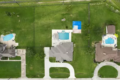 8999 Water Point Drive, Beach City, TX 77523 - Photo 45