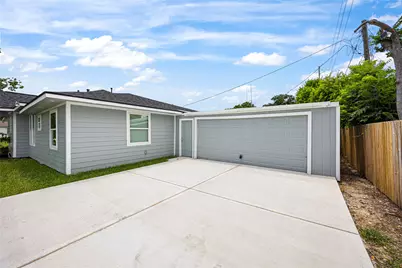 6333 Iron Rock St Street, Houston, TX 77087 - Photo 21