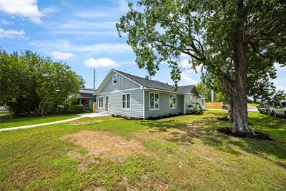 6333 Iron Rock St Street, Houston, TX 77087 - Photo 3