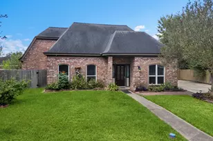 15306 Corona Del Mar Dr, Houston, TX 77083 - Photo 3