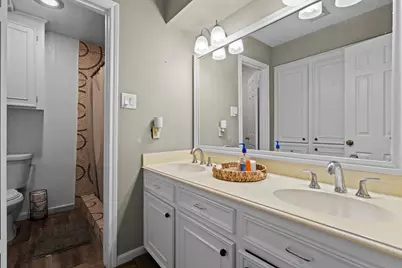 15306 Corona Del Mar Drive, Houston, TX 77083 - Photo 23