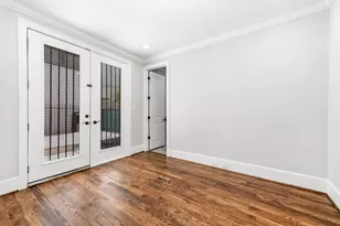 5733 Winsome Ln, Houston, TX 77057 - Photo 23