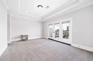 5733 Winsome Ln, Houston, TX 77057 - Photo 11
