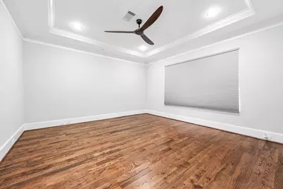 5733 Winsome Lane, Houston, TX 77057 - Photo 15