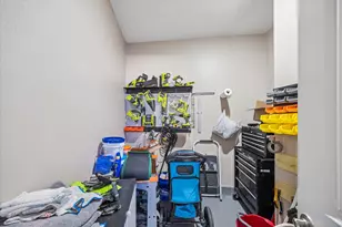 830 Silvergate Dr, Houston, TX 77079 - Photo 33