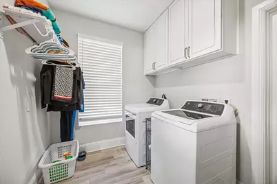 830 Silvergate Drive, Houston, TX 77079 - Photo 31