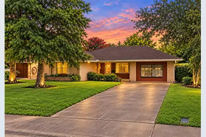 4805 Viking Drive, Houston, TX 77092 - Photo 1