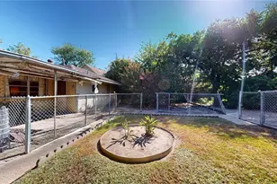 4805 Viking Dr, Houston, TX 77092 - Photo 35