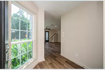 3816 Brandt Street, Houston, TX 77006 - Photo 9