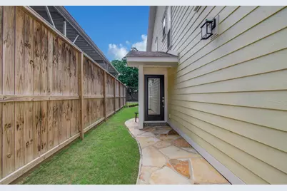 3816 Brandt Street, Houston, TX 77006 - Photo 5