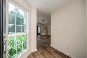 3816 Brandt St, Houston, TX 77006 - Photo 9
