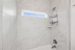 11909 Primrose Creek Trail, Houston, TX 77051 - Photo 9