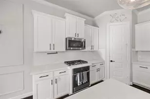 11909 Primrose Creek Trail, Houston, TX 77051 - Photo 17