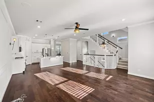 11909 Primrose Creek Trail, Houston, TX 77051 - Photo 15