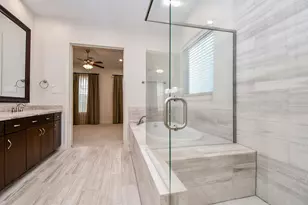 709 Delano St, Houston, TX 77003 - Photo 29