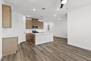 11411 Evergreen Harvest Dr, Houston, TX 77040 - Photo 9