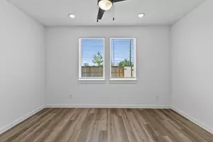 11411 Evergreen Harvest Dr, Houston, TX 77040 - Photo 7