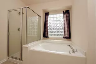 10727 Gilford Crest Dr, Spring, TX 77379 - Photo 31