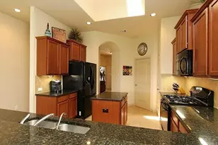 18907 Cove Pointe Dr Dr, Cypress, TX 77433 - Photo 7