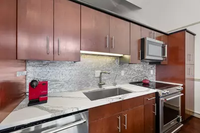 3311 Yupon Street #317, Houston, TX 77006 - Photo 9