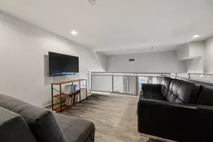 3311 Yupon St, Houston, TX 77006 - Photo 25