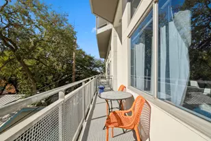 3311 Yupon St, Houston, TX 77006 - Photo 17