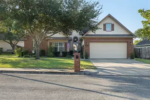 355 Rose Mayer Loop, La Grange, TX 78945 - Photo 23