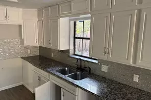 540 River Plantation Dr, Conroe, TX 77302 - Photo 7