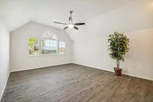 2715 Oakland Dr, Sugar Land, TX 77479 - Photo 19