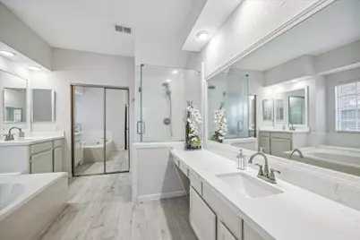 2715 Oakland Drive, Sugar Land, TX 77479 - Photo 15