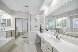 2715 Oakland Dr, Sugar Land, TX 77479 - Photo 15