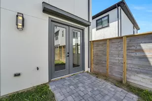 3211 Royal Oaks Holw Ln, Houston, TX 77082 - Photo 27