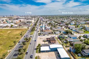 5427 Broadway St, Galveston, TX 77551 - Photo 7