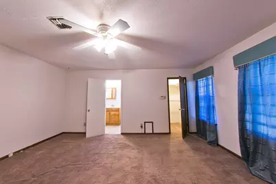 8435 Sterlingshire Street, Houston, TX 77078 - Photo 21