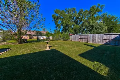 8435 Sterlingshire Street, Houston, TX 77078 - Photo 29