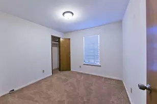 8435 Sterlingshire St, Houston, TX 77078 - Photo 25