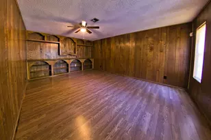 8435 Sterlingshire St, Houston, TX 77078 - Photo 7